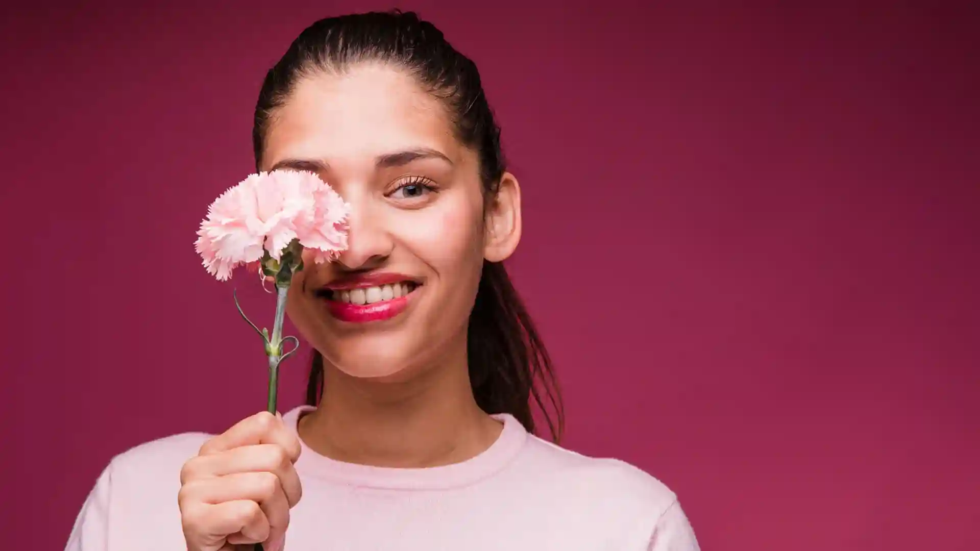 Gesichtsfeminisierende Chirurgie